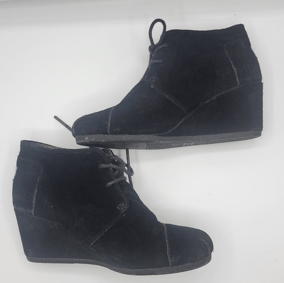 Tom's heeled ankle booties lace up size 9 - Picture 5 of 15